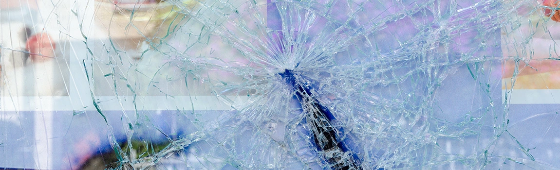 Window Broken Glass Repair in Iona, FL