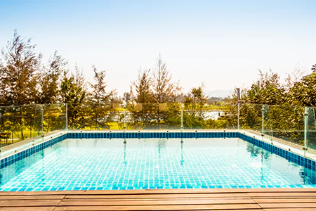 Cost of Glass Pool Fence Repair in Iona